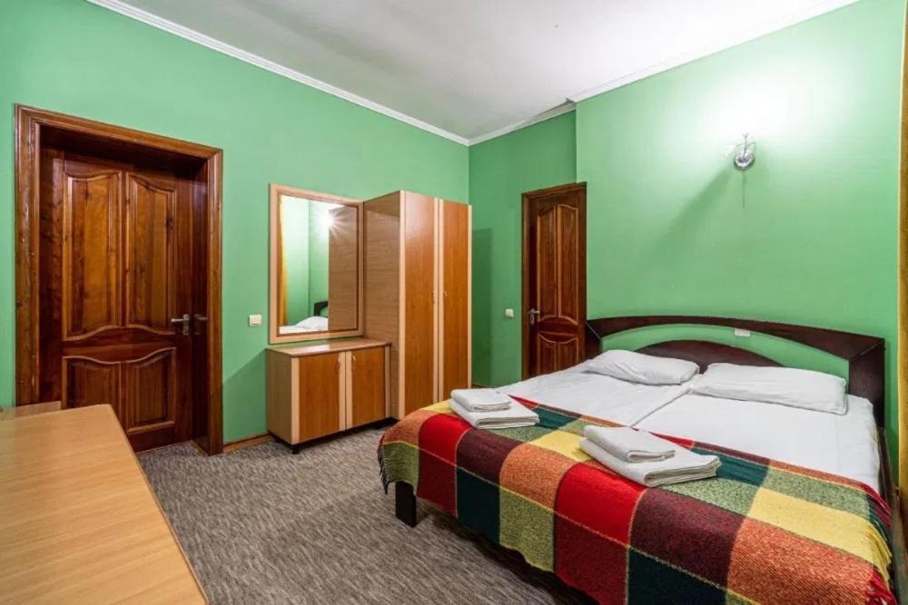 Lelech Hotel Tatariv Ngoại thất bức ảnh