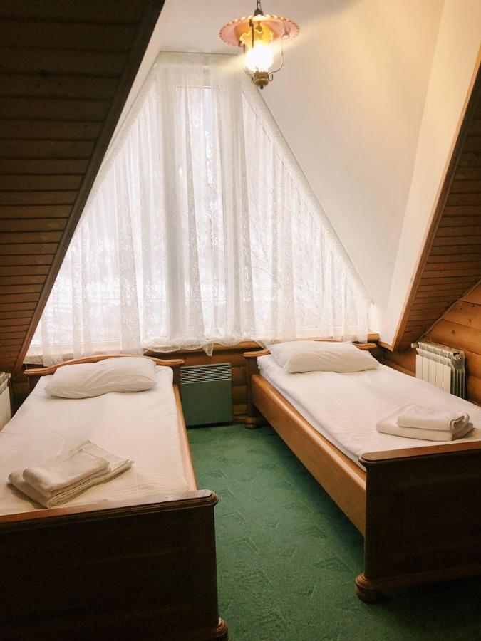 Lelech Hotel Tatariv Ngoại thất bức ảnh