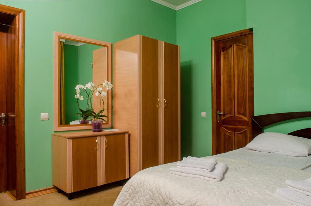 Lelech Hotel Tatariv Ngoại thất bức ảnh